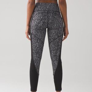 Lululemon 6 HR Fit physique tight full length full-on Luon Black white